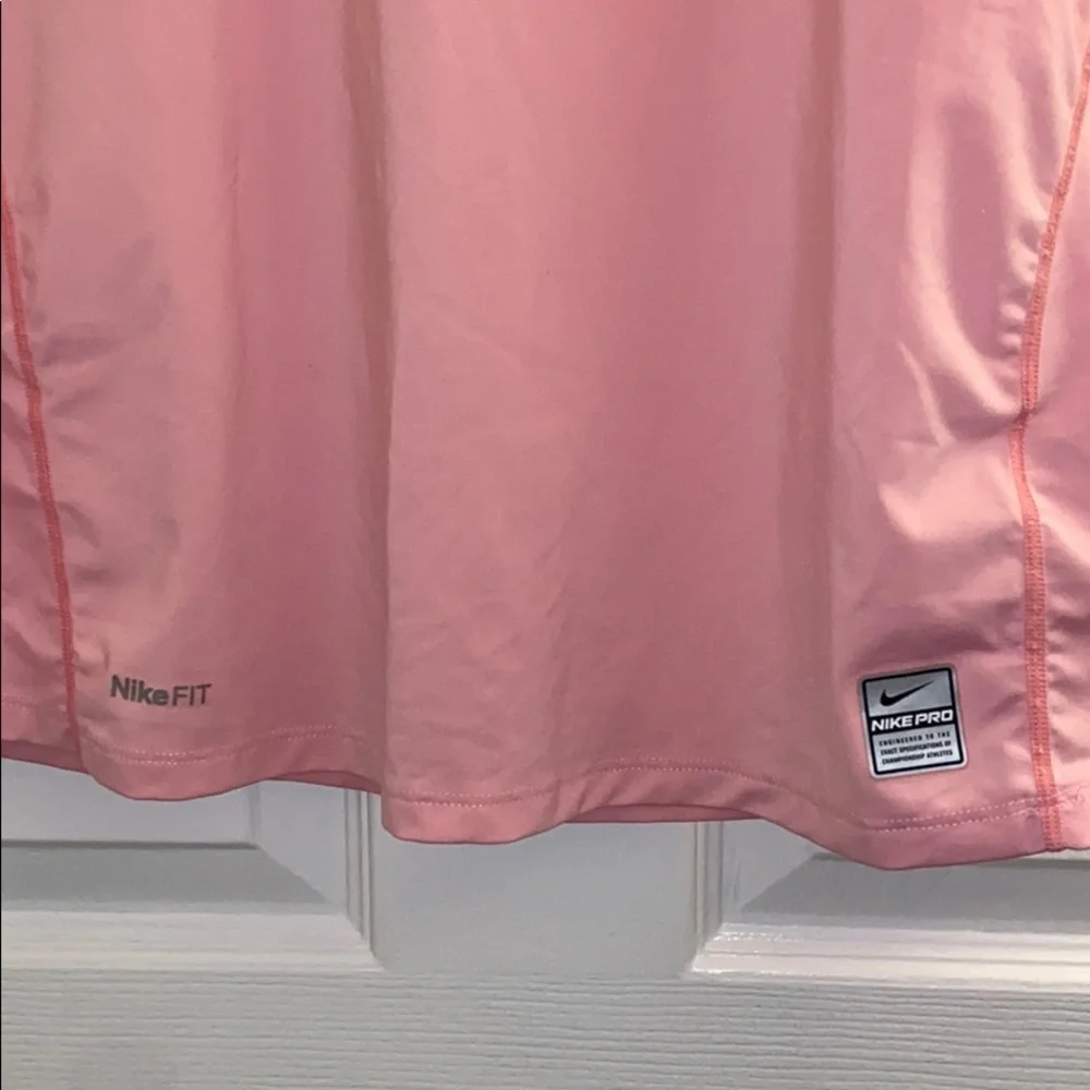 WOMENS NIKE TANK - Picture 2 of 6